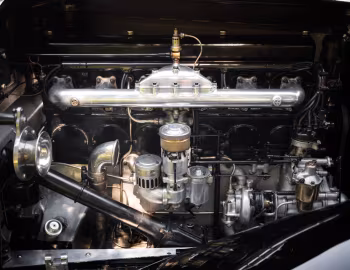 Sous la capuche Rolls-Royce Phantom II Boattail Speedster by Hooper '04.1930