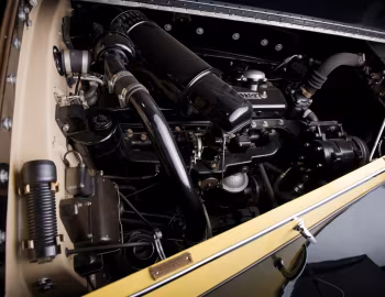 Sous la capuche Rolls-Royce Silver Wraith Empress Limousine by Hooper '1956