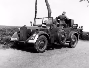 Horch 901 Kfz.15 '1937–40