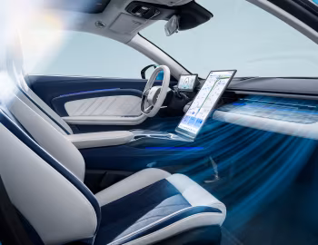 Интерьер Hozon Neta GT '2023–25