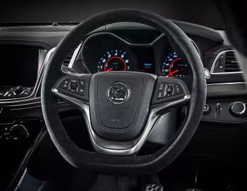 Комбинация приборов HSV GTSR W1 (GEN-F2) '2017–02.2018