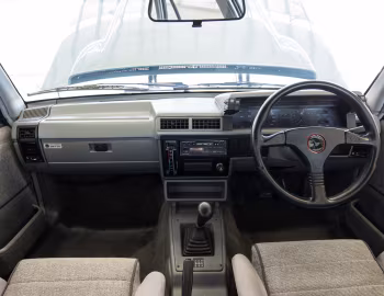 Торпедо Holden Commodore SS Group A SV (VL) '03–11.1988