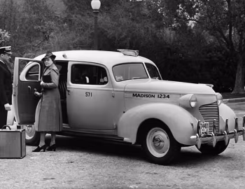 Hudson 112 Taxi Cab '1939