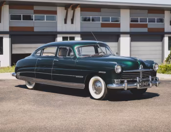 1949 Hudson Commodore Custom Eight Sedan (494) '11.1948–11.1949