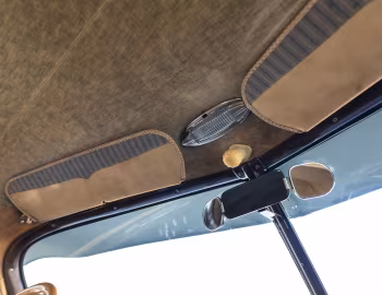 Интерьер 1949 Hudson Commodore Six Sedan