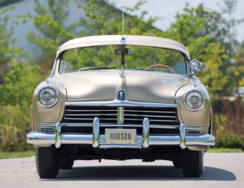 1949 Hudson Commodore Custom Eight Brougham Convertible (494)