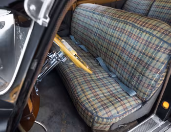 Интерьер 1949 Hudson Commodore Six Sedan