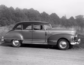 1946 Hudson Commodore Eight Sedan (Series 54)