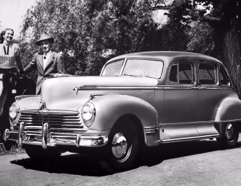 1946 Hudson Commodore Eight Sedan (Series 54)