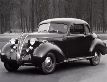 1937 Hudson Custom Eight Coupe (Series 75)