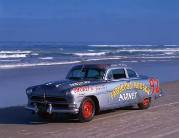 1954 Hudson Hornet Club Coupe (7D) '1953–54