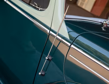 1941 Hudson Six De Luxe Touring Sedan (10P)