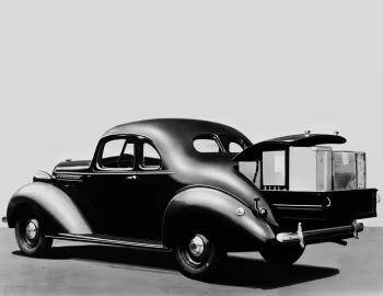 1937 Hudson Terraplane DeLuxe Utility Coupe