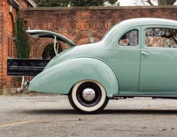 1937 Hudson Terraplane DeLuxe Utility Coupe
