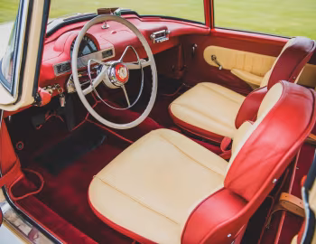 Интерьер 1954 Hudson Italia