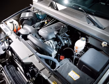 Under The Hood 2003–07 Hummer H2 [North America] '2002–07