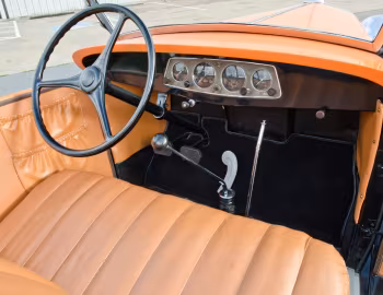 Front panel 1932 Hupmobile Model B-216 Roadster