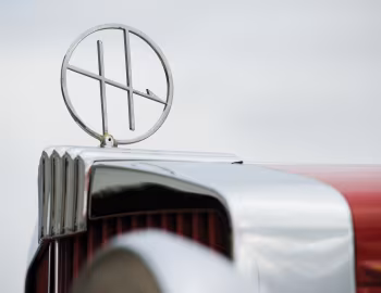 Маскот 1932 Hupmobile Model I-226 Coupe