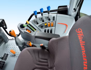 Interior Hürlimann XB 100 '2015–pr.