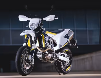 2016 Husqvarna 701 Supermoto '2015–16
