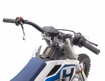 Торпедо 2019 Husqvarna EE 5 '2018–19
