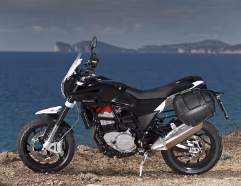 2012–13 Husqvarna Nuda 900 with accessories '2011–13