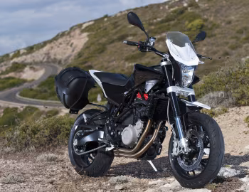 2012–13 Husqvarna Nuda 900 with accessories '2011–13