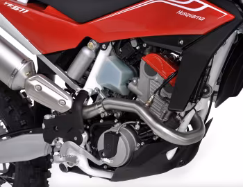 Пад капотам 2011 Husqvarna TE 511 '2010–11