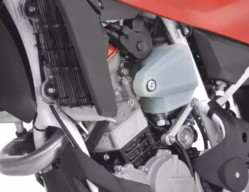 Пад капотам 2011 Husqvarna TE 511 '2010–11