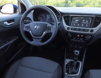 Interior 2018–22 Hyundai Accent Limited [North America] (YC) '2017–22