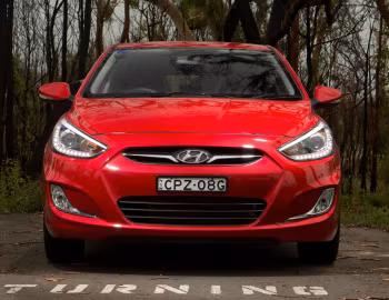 Hyundai Accent SR (RB) '2013–17