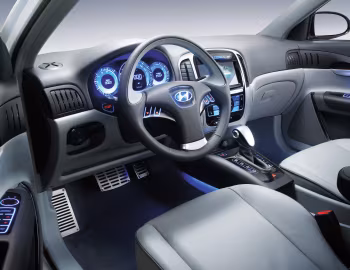 Интерьер Hyundai Accent SR Concept '09.2005