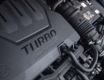 Sous la capuche Hyundai Bayon [UK-spec] '2024–pr.