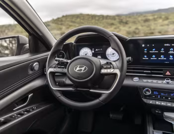 Panneau avant 2024–pr. Hyundai Elantra Limited [North America] (CN7) '2023–pr.