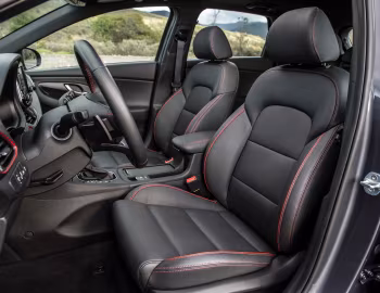 Intérieur 2018–20 Hyundai Elantra GT Sport [North America] (PD) '2017–20