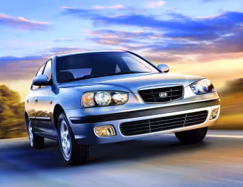 Hyundai Elantra Hatchback [Worldwide] (XD) '2000–03