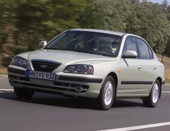 Hyundai Elantra Hatchback [Worldwide] (XD) '2003–06