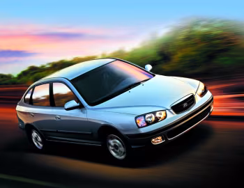 Hyundai Elantra Hatchback [Worldwide] (XD) '2000–03