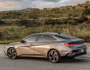 2024–pr. Hyundai Elantra Limited [North America] (CN7) '2023–pr.