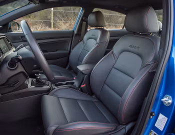 Intérieur 2017–18 Hyundai Elantra Sport [North America] (AD) '2016–18