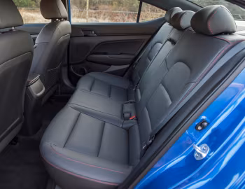 Intérieur 2017–18 Hyundai Elantra Sport [North America] (AD) '2016–18