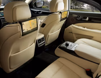 Интерьер 2014–16 Hyundai Equus [North America] '2013–16