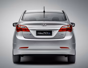 Hyundai HB20S '2013–15