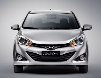 Hyundai HB20S '2013–15