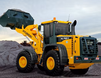 Hyundai HL740-9 '2010–13