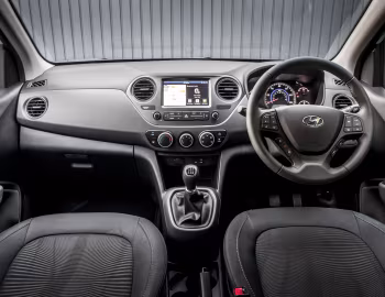 Передня панель Hyundai i10 "Play" [UK-spec] (IA) '2019