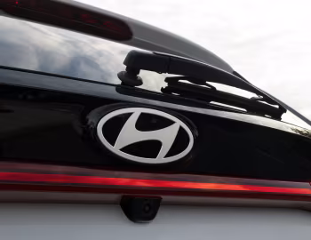 Logo Hyundai i20 [UK-spec] (BC3) '2023–pr.