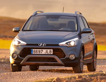 Hyundai i20 Active [Worldwide] (GB) '2015–18