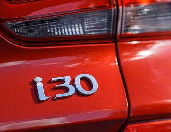 Hyundai i30 [UK-spec] (PD) '2017–18