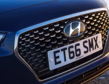 Hyundai i30 [UK-spec] (PD) '2017–18